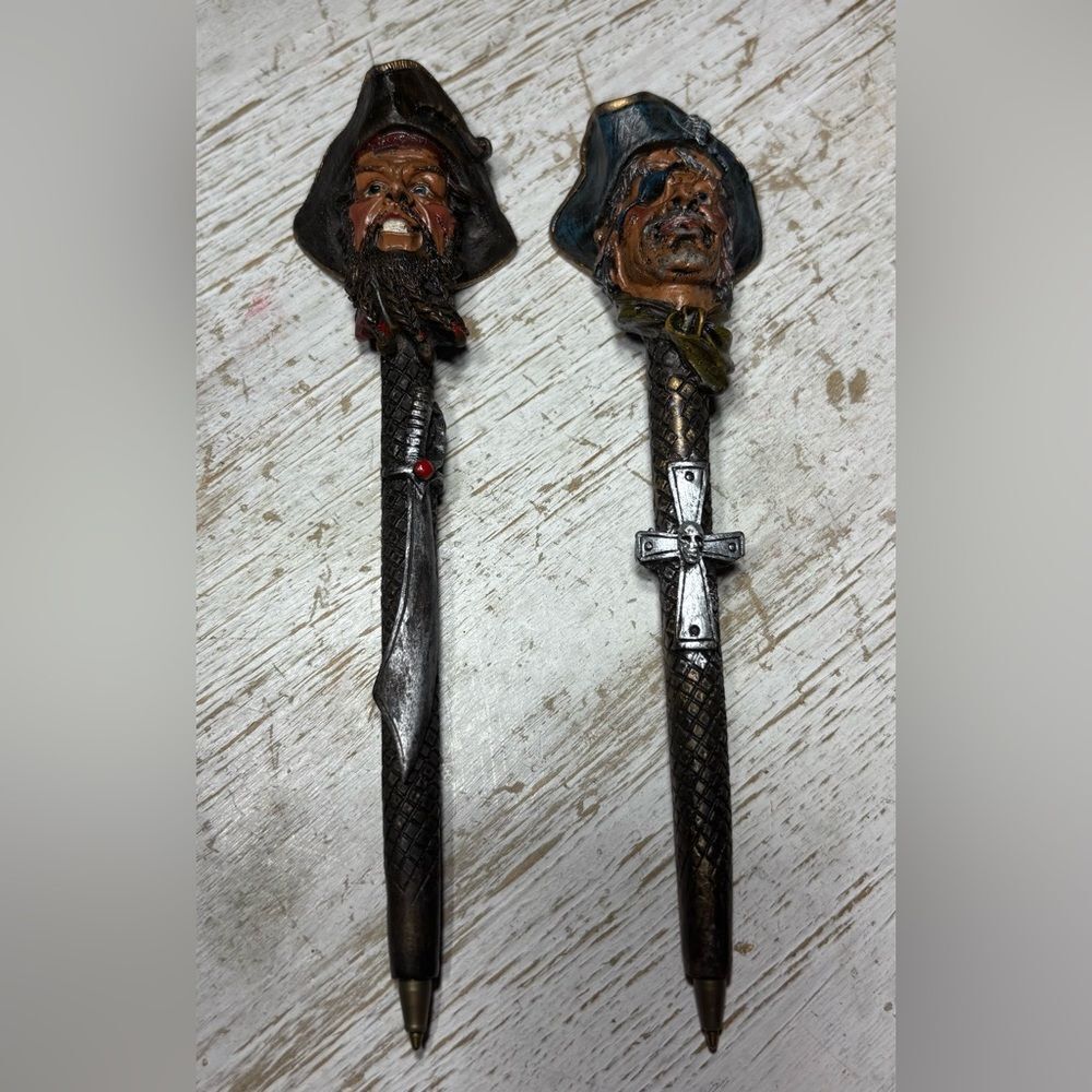2 Pirate Themed Pens EPC Decor Only